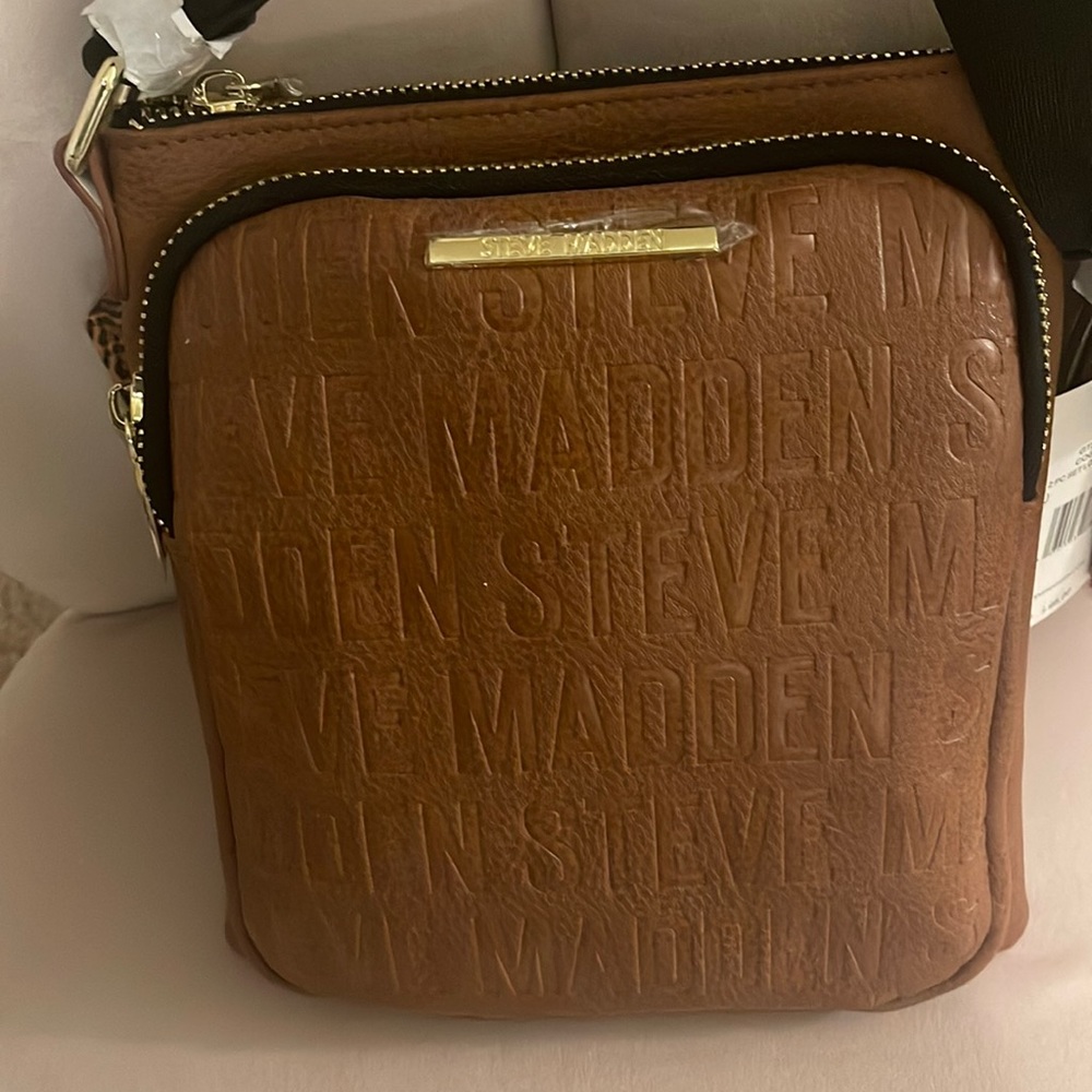 Cognac Steven Madden crossbody bag